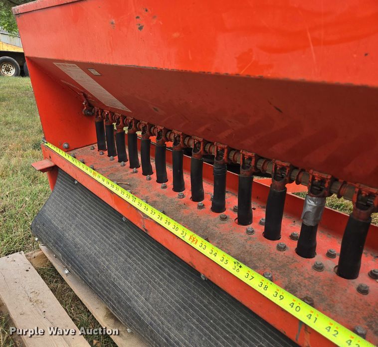image for item DY1161 Jacobsen Rogers Seeder 548100 seeder