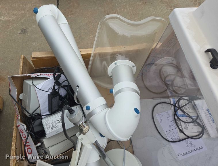 image for item DY1163 Sirchie AirClean 600 Workstation fume hood