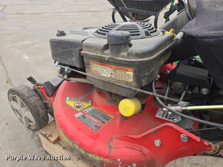 image for item DY1164 Snapper 7800758 push mower
