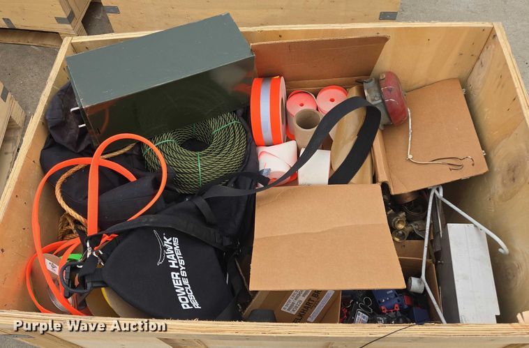 image for item DY1165 Fire fighting equipment