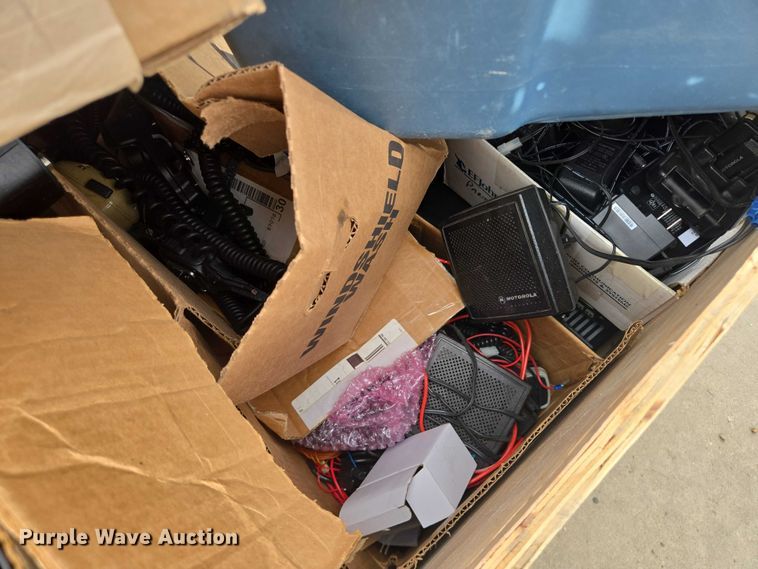 image for item DY1165 Fire fighting equipment