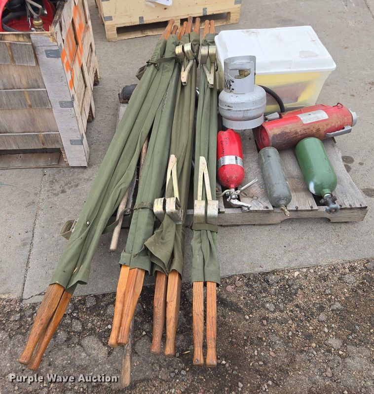 image for item DY1165 Fire fighting equipment