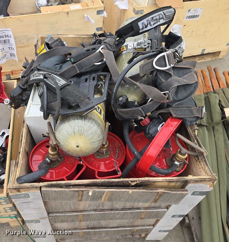 image for item DY1165 Fire fighting equipment