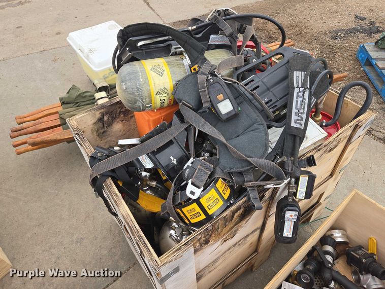 image for item DY1165 Fire fighting equipment