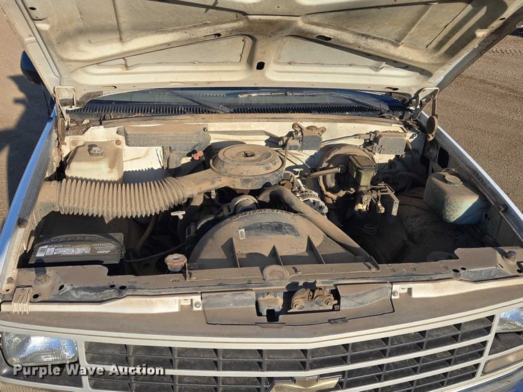 image for item DY1192 1991 Chevrolet C1500 pickup truck
