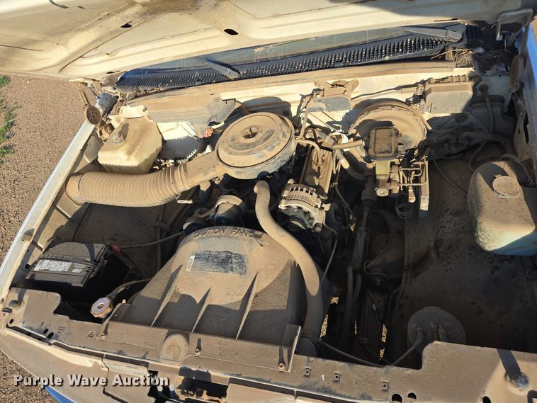 image for item DY1192 1991 Chevrolet C1500 pickup truck