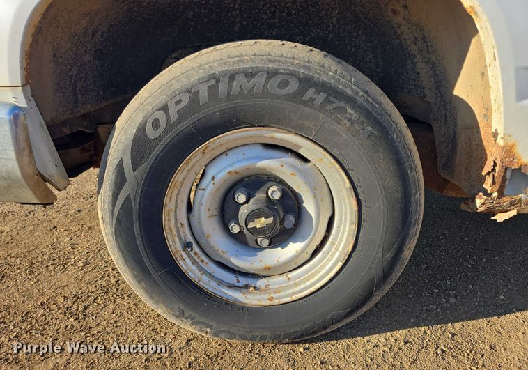 image for item DY1192 1991 Chevrolet C1500 pickup truck