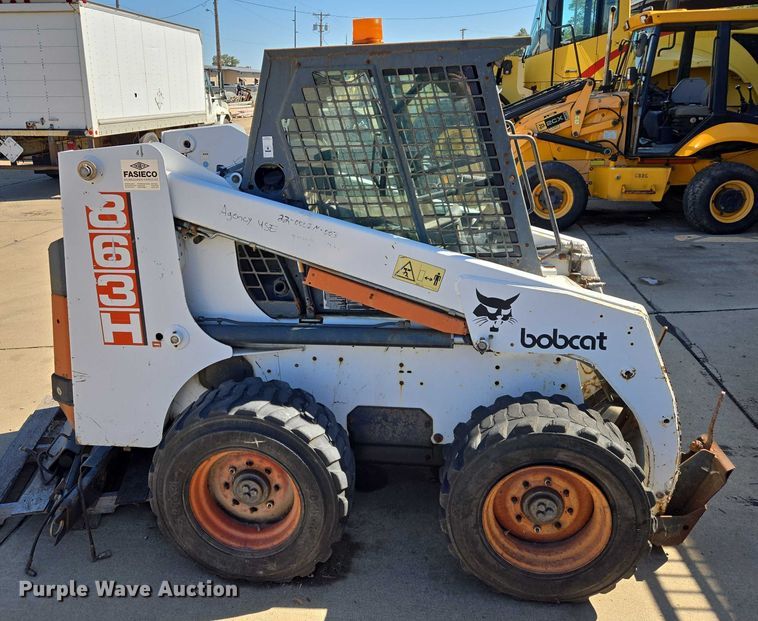 image for item DY1195 1997 Bobcat 863H skid steer loader