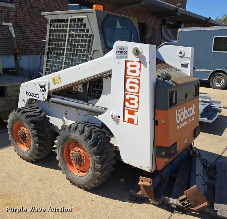 image for item DY1195 1997 Bobcat 863H skid steer loader