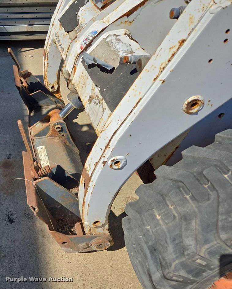 image for item DY1195 1997 Bobcat 863H skid steer loader