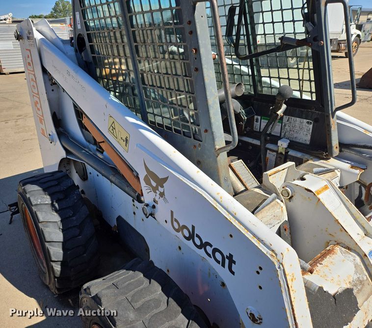 image for item DY1195 1997 Bobcat 863H skid steer loader