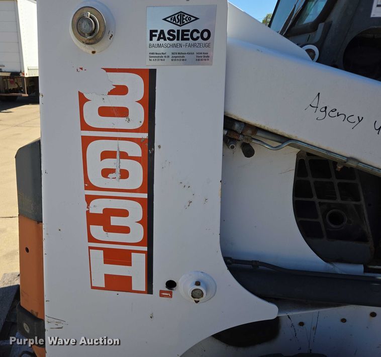 image for item DY1195 1997 Bobcat 863H skid steer loader