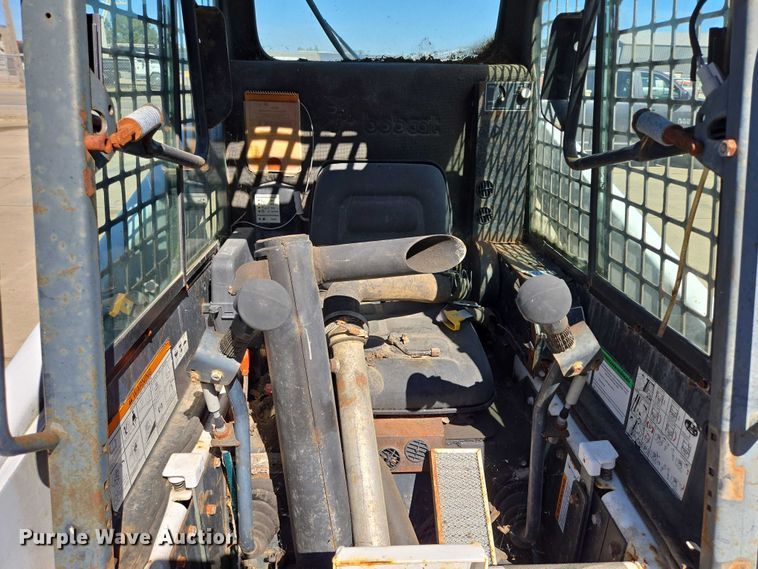 image for item DY1195 1997 Bobcat 863H skid steer loader