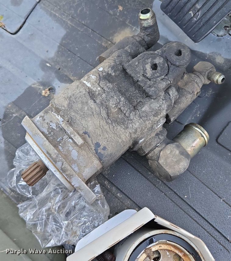 image for item DY1196 2017 Hyster H40XM forklift