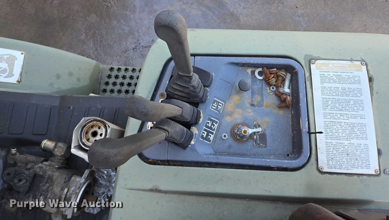 image for item DY1196 2017 Hyster H40XM forklift