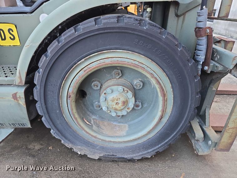 image for item DY1196 2017 Hyster H40XM forklift