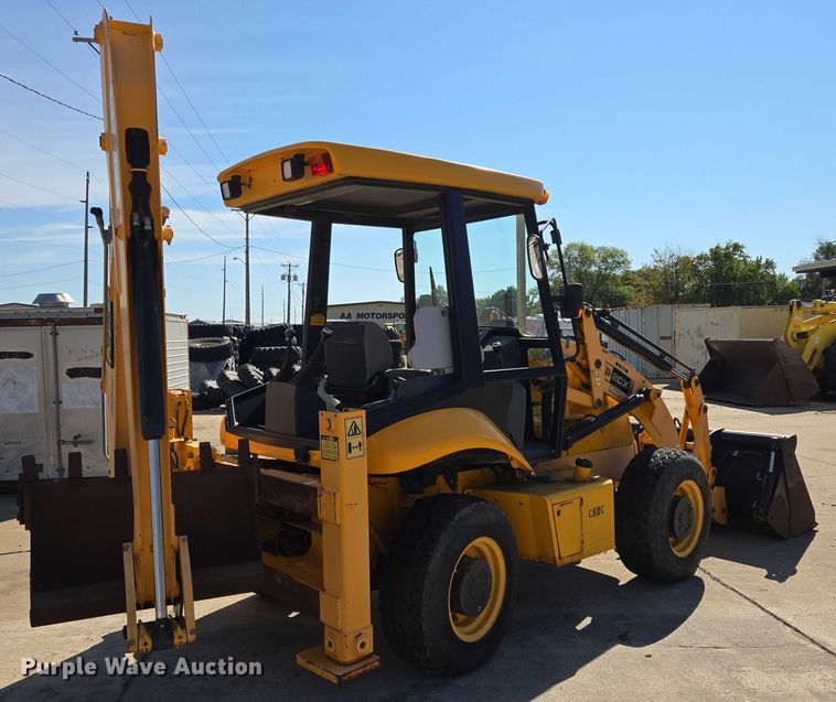 RETROEXCAVADORA 2008 JCB 2CX