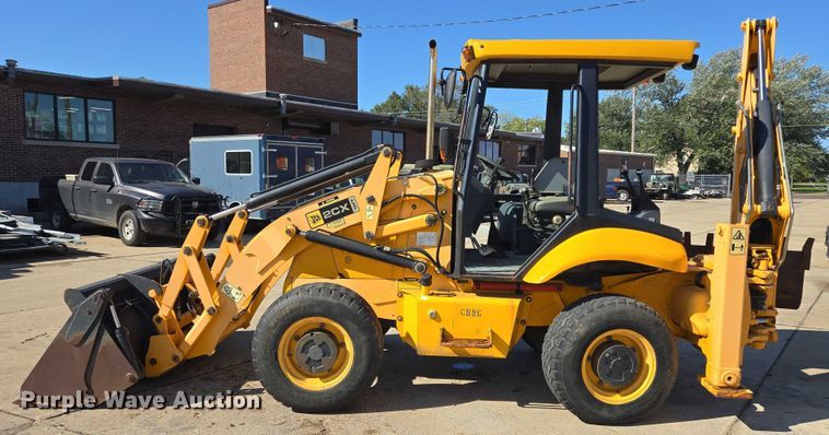 image for item DY1198 2008 JCB 2CX backhoe