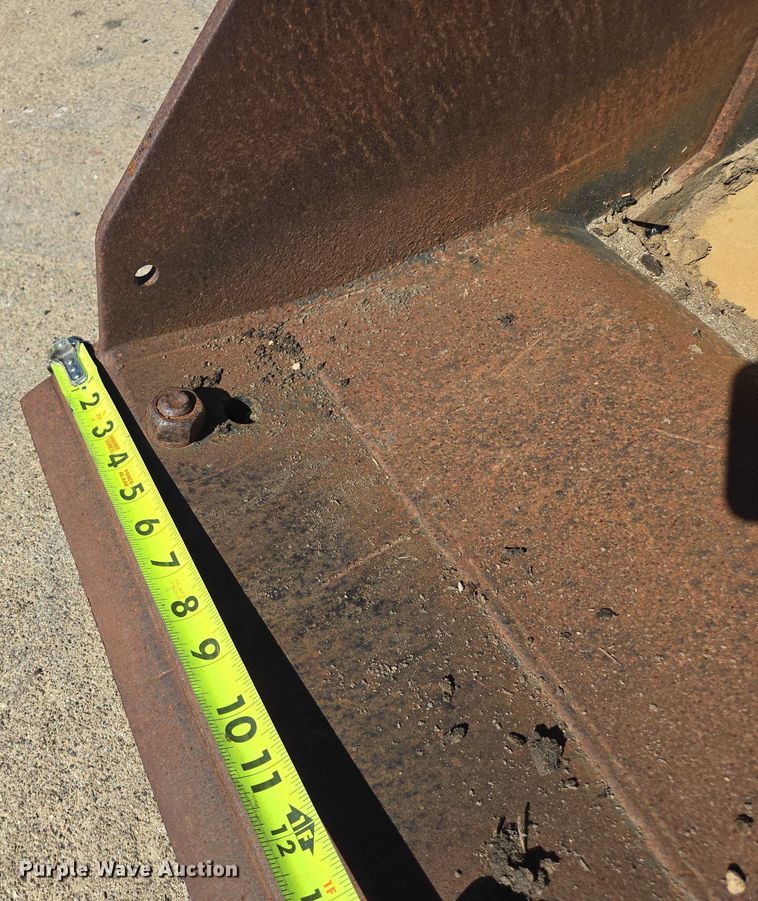 image for item DY1198 2008 JCB 2CX backhoe