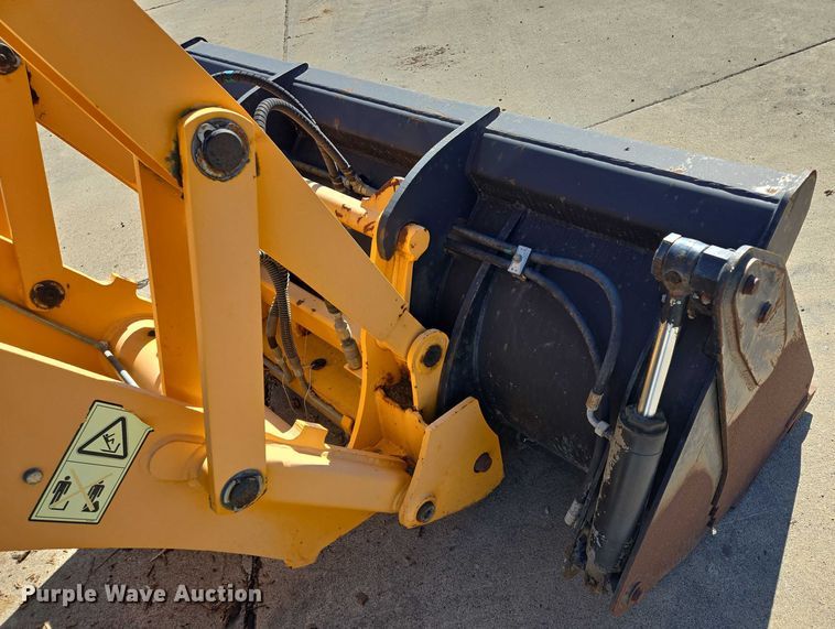 image for item DY1198 2008 JCB 2CX backhoe