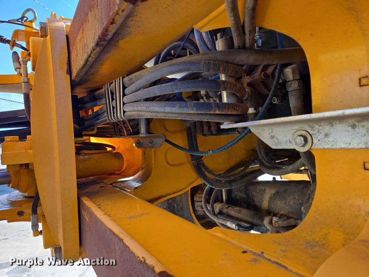 image for item DY1198 2008 JCB 2CX backhoe