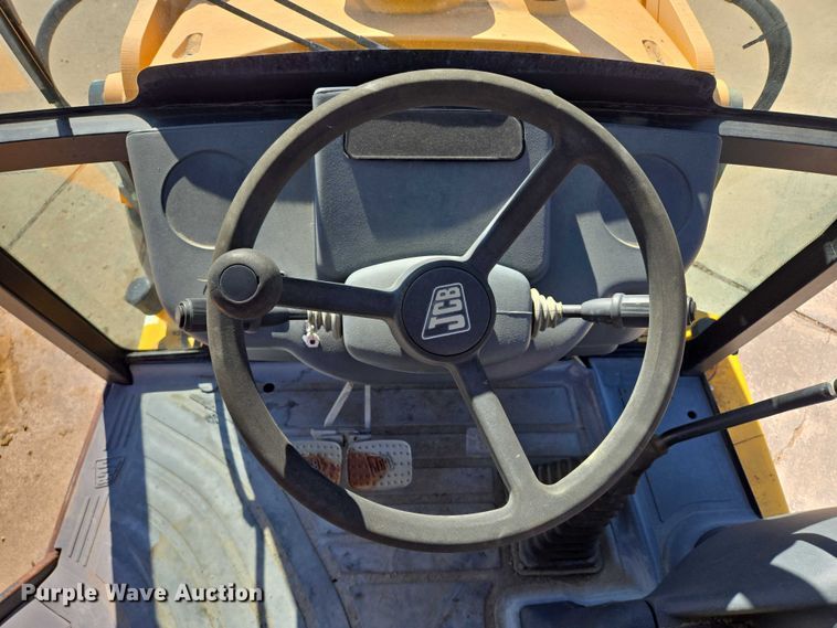 image for item DY1198 2008 JCB 2CX backhoe