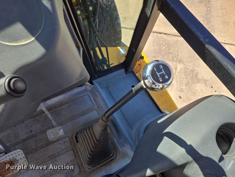 image for item DY1198 2008 JCB 2CX backhoe