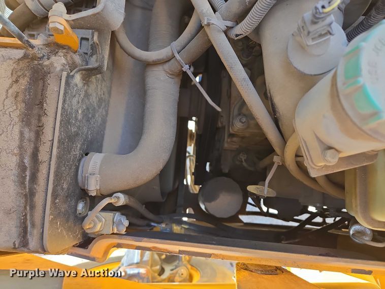 image for item DY1198 2008 JCB 2CX backhoe