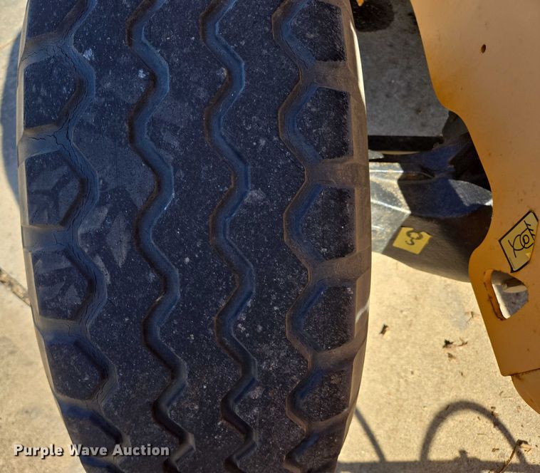 image for item DY1198 2008 JCB 2CX backhoe