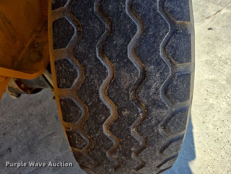 image for item DY1198 2008 JCB 2CX backhoe