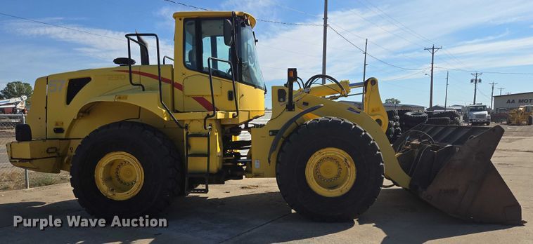 CARGADOR FRONTAL 2005 NEW HOLLAND LW230B