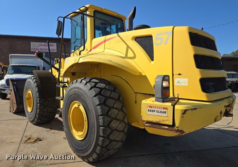 image for item DY1199 2005 New Holland LW230.B wheel loader
