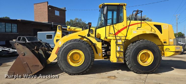 image for item DY1199 2005 New Holland LW230.B wheel loader