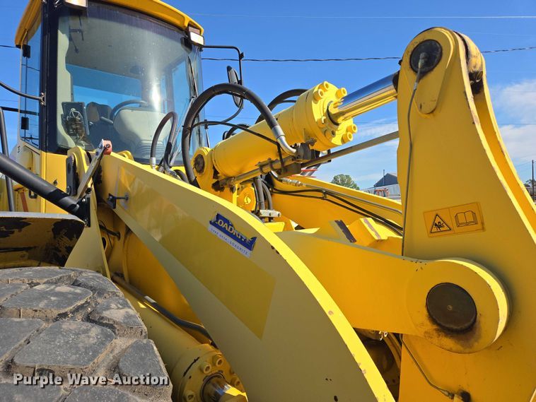 image for item DY1199 2005 New Holland LW230.B wheel loader