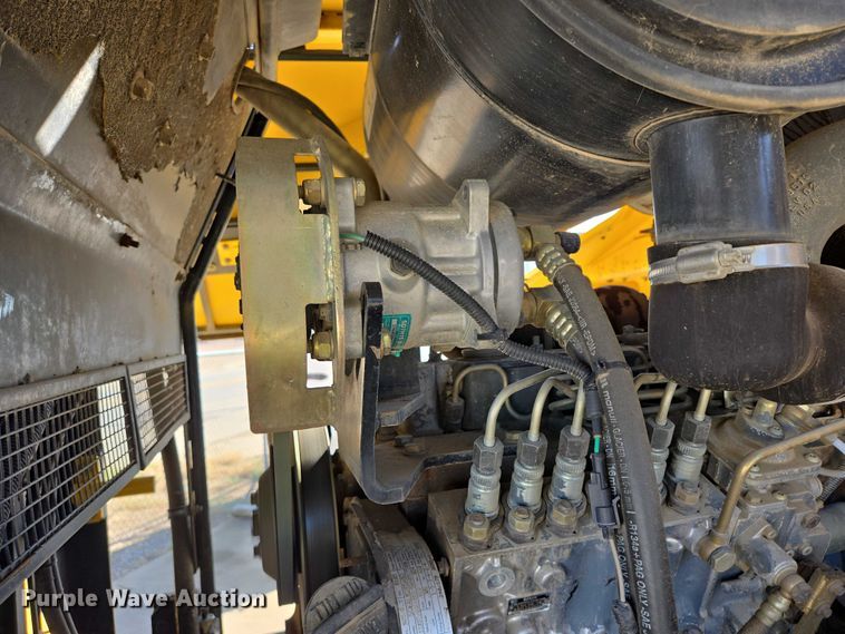 image for item DY1199 2005 New Holland LW230.B wheel loader