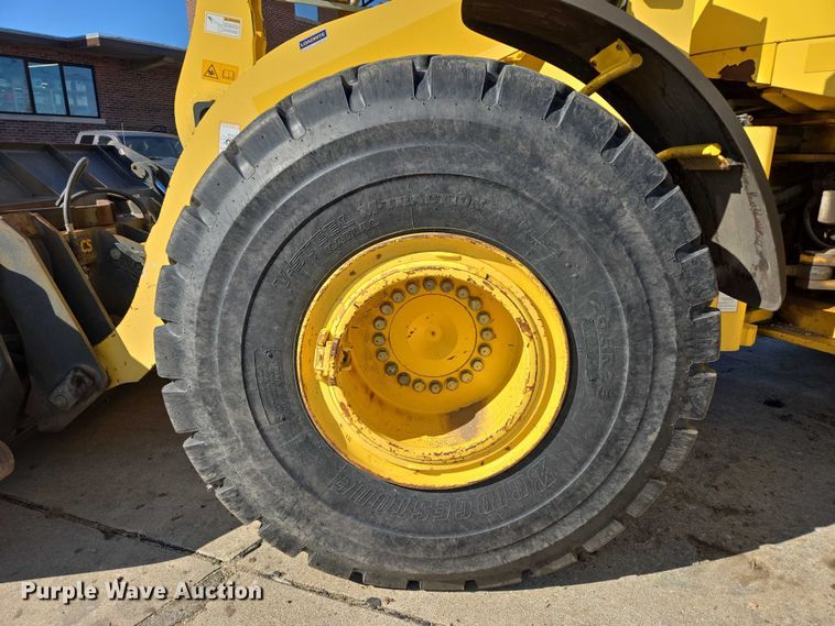 image for item DY1199 2005 New Holland LW230.B wheel loader