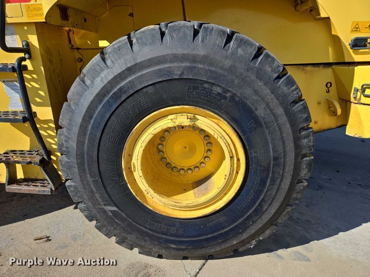 image for item DY1199 2005 New Holland LW230.B wheel loader