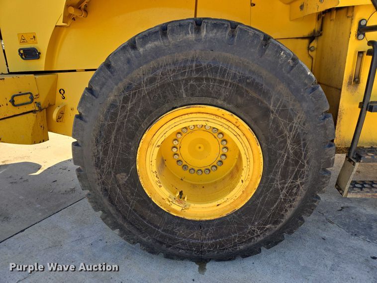 image for item DY1199 2005 New Holland LW230.B wheel loader