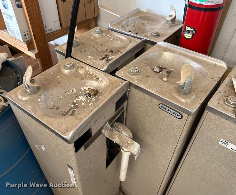 image for item DY8119 (5) Elkay water fountains