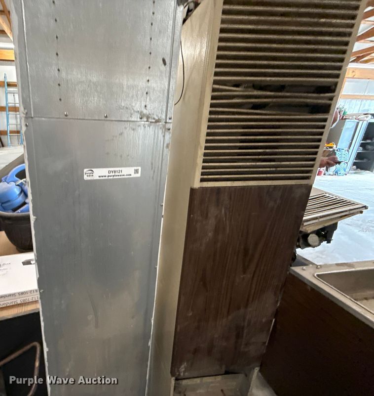 image for item DY8121 (2) heaters