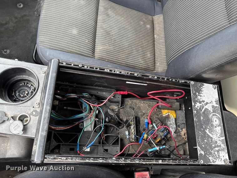 image for item DY8123 2013 Chevrolet Caprice Police 