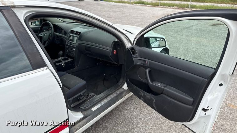 image for item DY8123 2013 Chevrolet Caprice Police 