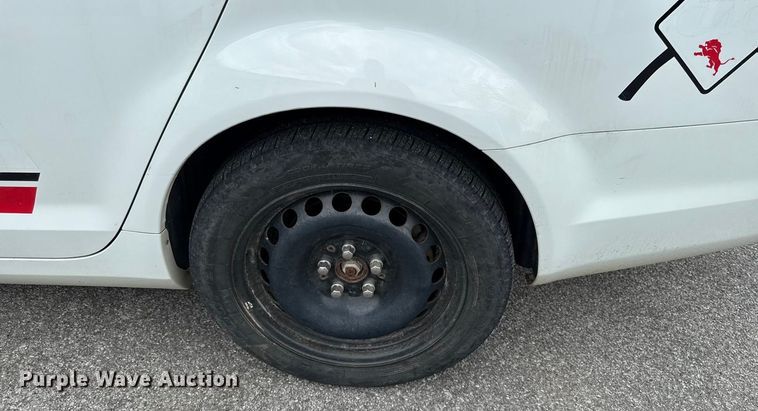 image for item DY8123 2013 Chevrolet Caprice Police 