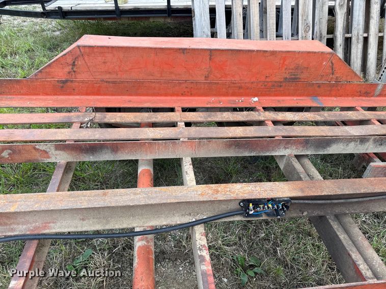image for item DY8124 1971 Mercury Equipment trailer utility trailer