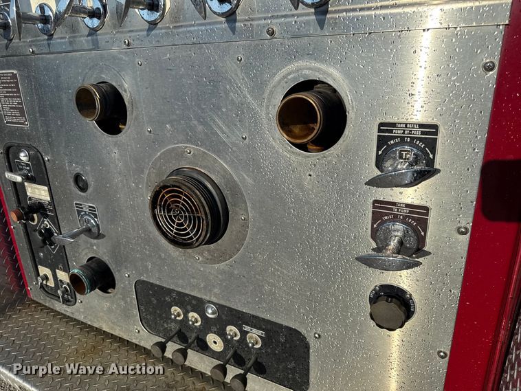 image for item DZ4268 1982 American LaFrance pumper fire truck