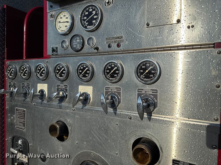 image for item DZ4268 1982 American LaFrance pumper fire truck