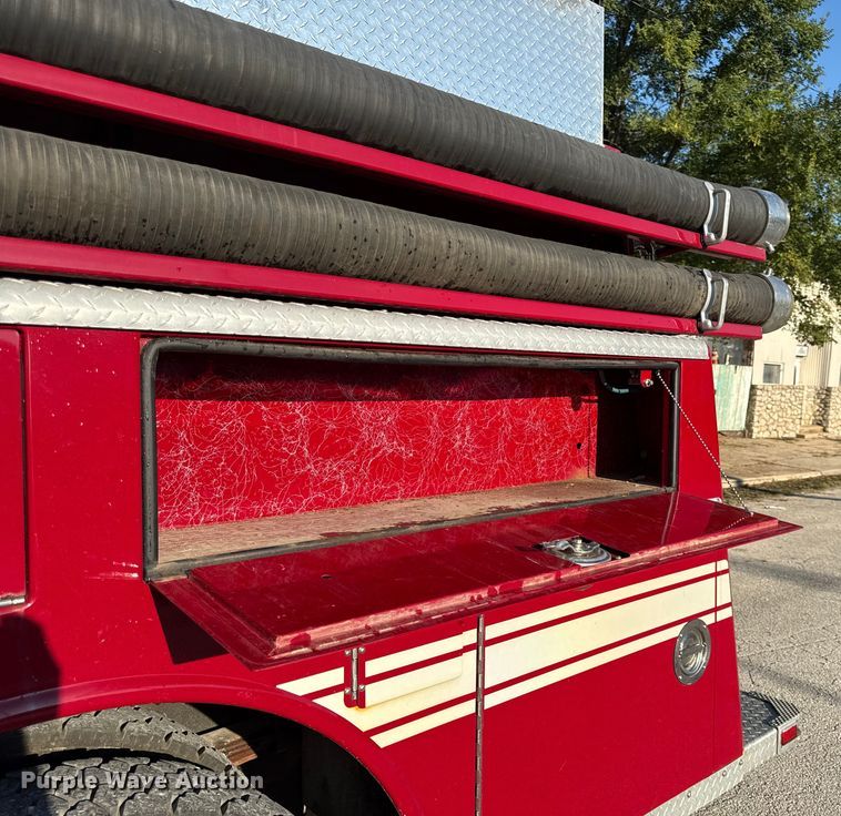 image for item DZ4268 1982 American LaFrance pumper fire truck