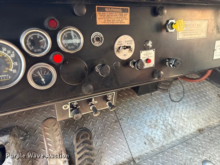 image for item DZ4268 1982 American LaFrance pumper fire truck