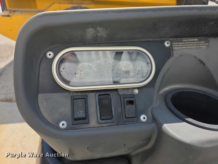 image for item DZ6286 EZ-GO utility vehicle