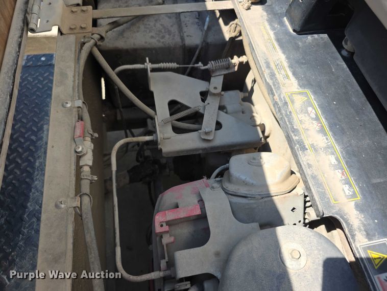 image for item DZ6286 EZ-GO utility vehicle